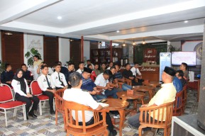 Pererat Kebersamaan dan Disiplin Tugas, Ka KPLP Beri Penguatan kepada Jajaran Pengamanan dan Gelar Buka Bersama