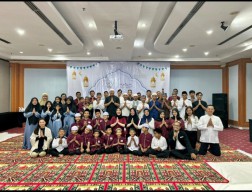Horison Arcadia Heritage Surabaya Berbagi Kebahagiaan Bersama Anak Yatim di Bulan Ramadan