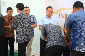 Momentum Jumat Penuh Berkah, Lapas I Madiun Rangkaikan Halal Bihalal dengan Jumrah Jum’at Menjemput Rahmat