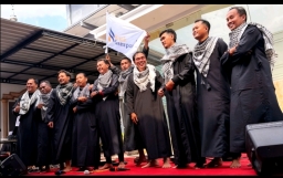 Pererat Silaturahmi, Bank Sampang Gelar Lomba Al Banjari hingga Aksi Sosial Berbagi Takjil