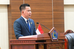 Gaya Kepemimpinan Sederhana Gubernur Yulius Selvanus Tuai Apresiasi DPRD Sulut