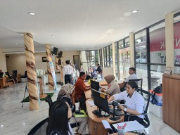 Polri Untuk Masyarakat : Polres Blitar Beri Layanan Satu Atap di MPP