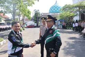 Prestasi Membanggakan! Atlet Karate Polrestabes Surabaya Borong Medali di Kejurda INKANAS 2026