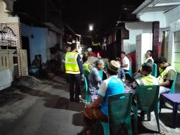 Polsek Semampir: Patroli Harkamtibmas Menyapa Warga Mrutu Kalianyar