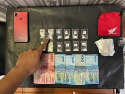 Pores Malang Amankan Tersangka Pengedar Sabu di Ampelgading