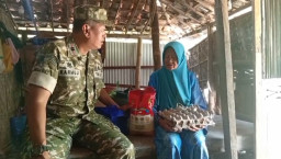 Danposramil Pangarengan Ulurkan Kasih untuk Lansia Dhuafa. Sentuhan Kepedulian di Ujung Senja:
