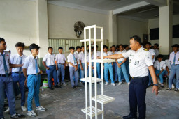 Siswa SMKN 2 Pamekasan Study Lapangan ke Lapas Narkotika Pamekasan, Takjub Lihat Dapur Sehat hingga Program Kemandirian