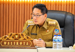 Komitmen untuk ASN, Walikota Hengky Pastikan Gaji dan TPP ke-13 Dibayarkan Tepat Waktu