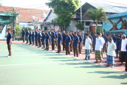 Tegaskan Nilai Disiplin dan Tata Tertib, Ka. KPLP Lapas Kelas I Madiun Ingatkan Warga Binaan Menjaga Ketertiban