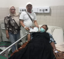 Solidaritas Insan Pers Menguat,Gabungan Pimpinan Media Online Jenguk Pimred Beritakasus.com di RS William Booth Surabaya