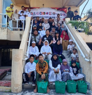 Gabungan 12 Media Online Peringati HUT dengan Santunan Anak Yatim dan Doa Bersama di Surabaya