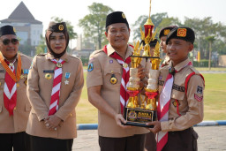 Bupati Subandi Pimpin Apel Besar Hari Pramuka ke-65, Perkuat Komitmen  Generasi Muda Menuju Indonesia Emas 2045