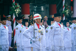 Letda Inf Muhammad Fedriko Pradipta Dipercaya Pimpin Paskibraka HUT RI ke-81 di Grahadi