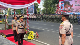 Kapolri Pimpin Upacara Hari Juang Polri 2026 di Surabaya, Kobarkan Semangat Perjuangan Polri Mewujudkan Kemajuan Bangsa