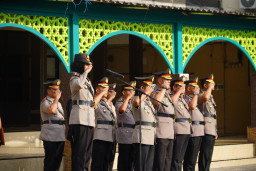 Polres Pelabuhan Tanjung Perak Gelar Upacara Hari Juang Polri 2026, Tingkatkan Soliditas dan Semangat Pengabdian