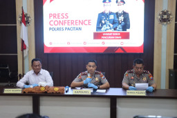 Polres Pacitan Amankan Tersangka Pencuri  Emas Senilai Rp.350 Juta Milik Lansia