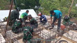 Satgas TMMD ke-129 Kodim 0828/Sampang Masuki Tahap Pemasangan Rangka Tandon Air di Desa Panyepen