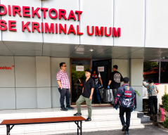 URC Polda Sulut Gagalkan Dugaan Penyelundupan 16 Kg Emas Batangan di Bandara Sam Ratulangi