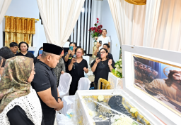 Kapolda Sulut Yudo Hermanto Sampaikan Belasungkawa, Kenang Dedikasi Almarhum Kombes Steidy Raranta