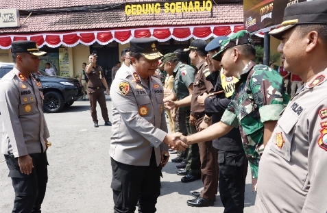 Kapolda Jatim Apresiasi Operasi Aman Suro 2023 di Kabupaten dan Kota Madiun Kondusif