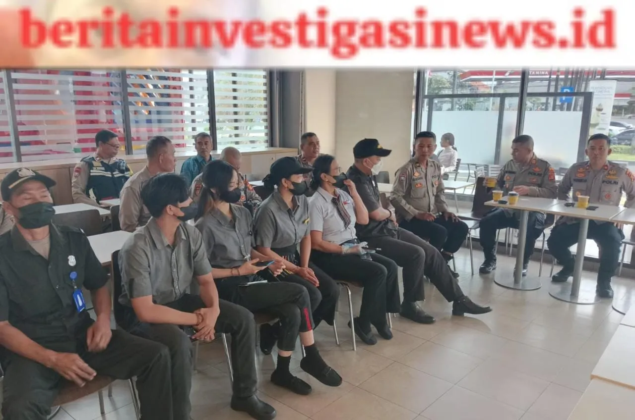 Kedekatan Masyarakat Bersama Polsek Denbar Lebih Erat Dengan Adanya Jumat Curhat 
