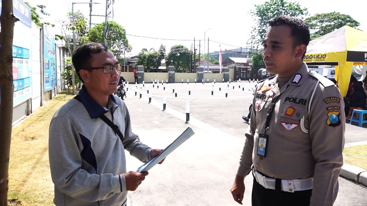 Satlantas Polresta Sidoarjo Mulai Terapkan Lintasan Baru Uji Praktik SIM C Tanpa Angka 8