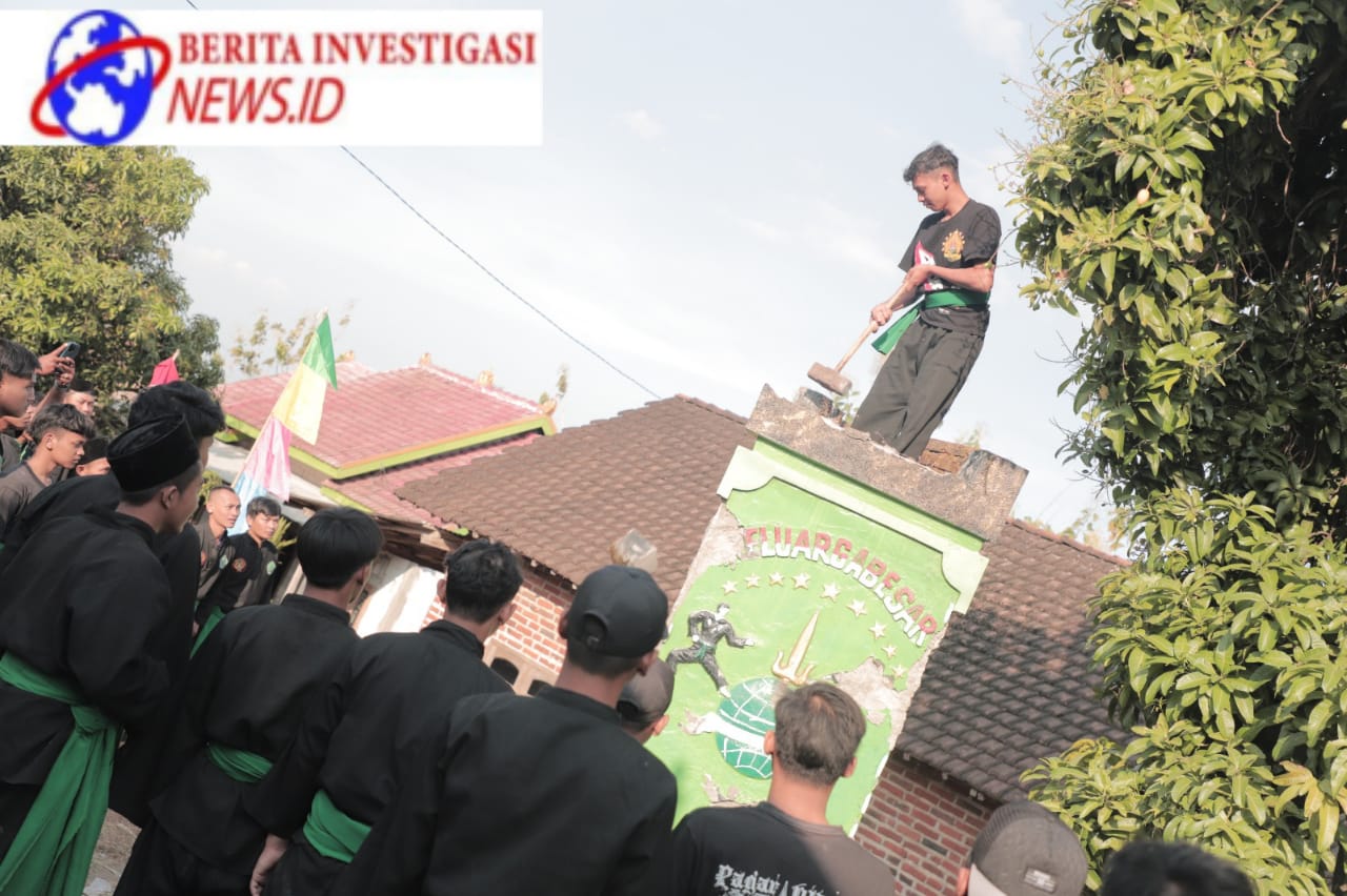 Kapolres Kediri Kota Apresiasi Perguruan Silat Pagar Nusa Tertibkan Tugu Secara Sukarela