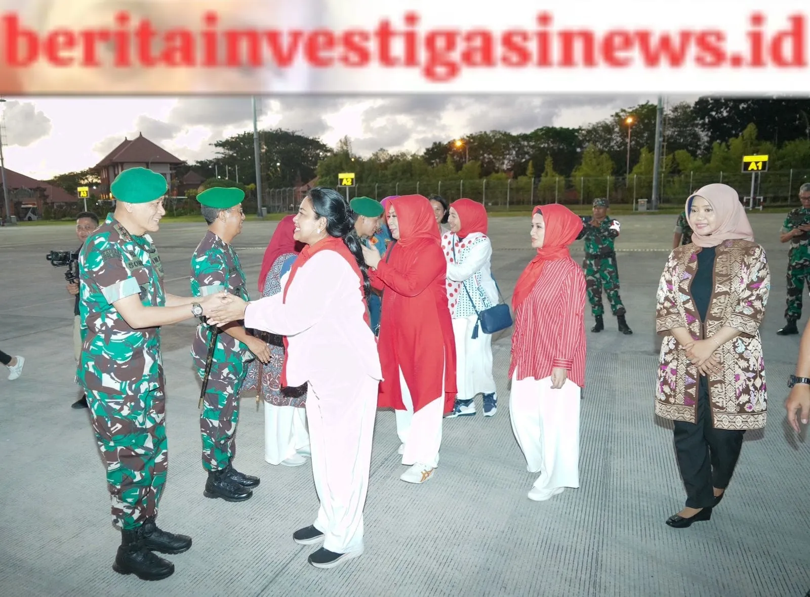 Ketum Dharma Pertiwi Kunjungi Bali Serta Gelar Bakti Sosial