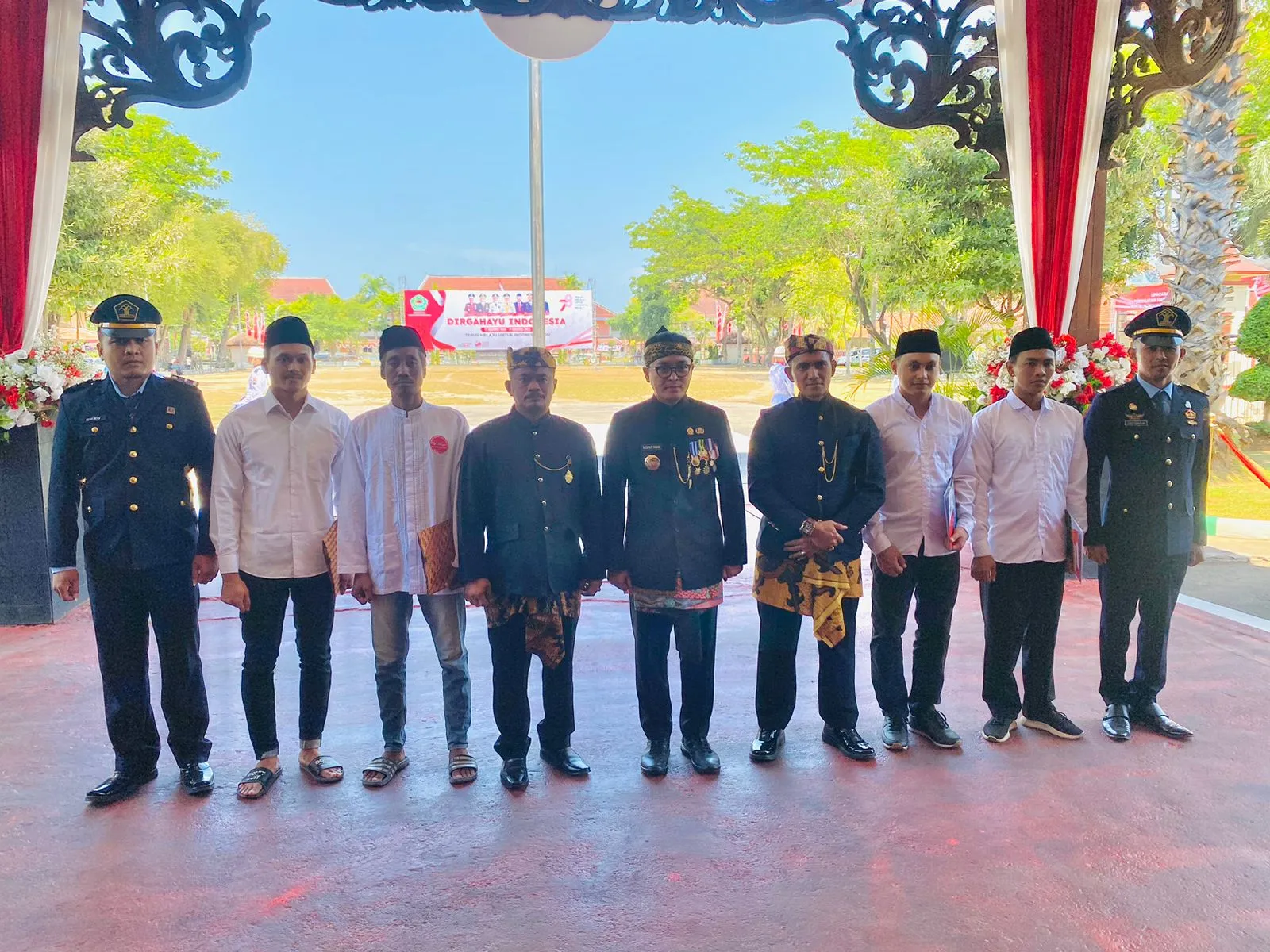 Merayakan HUT ke-78 RI, Perwakilan WBP Lapas Pamekasan Terima Remisi Oleh Bupati Pamekasan
