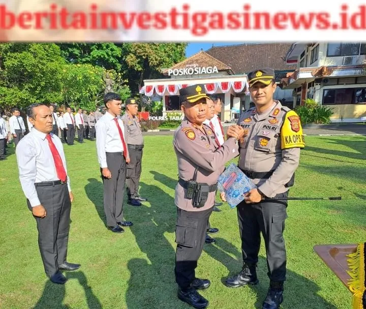 Ungkap Pencurian Emas, Kapolres Tabanan Beri Penghargaan Kepada Enam Personil Polsek Kerambitan