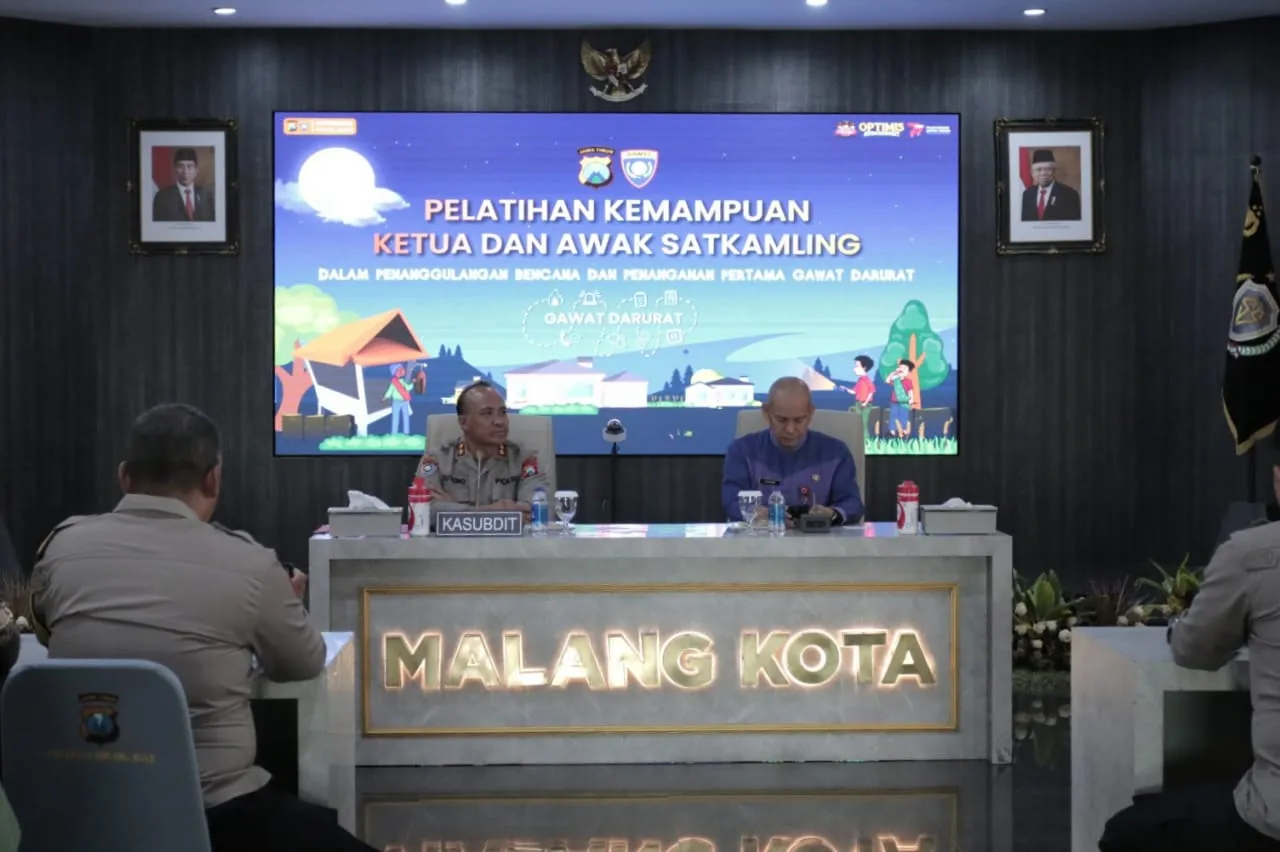 Polda Jatim Gelar Latkatpuan Satkamling Untuk Harkamtibmas Hadapi Pemilu 2024