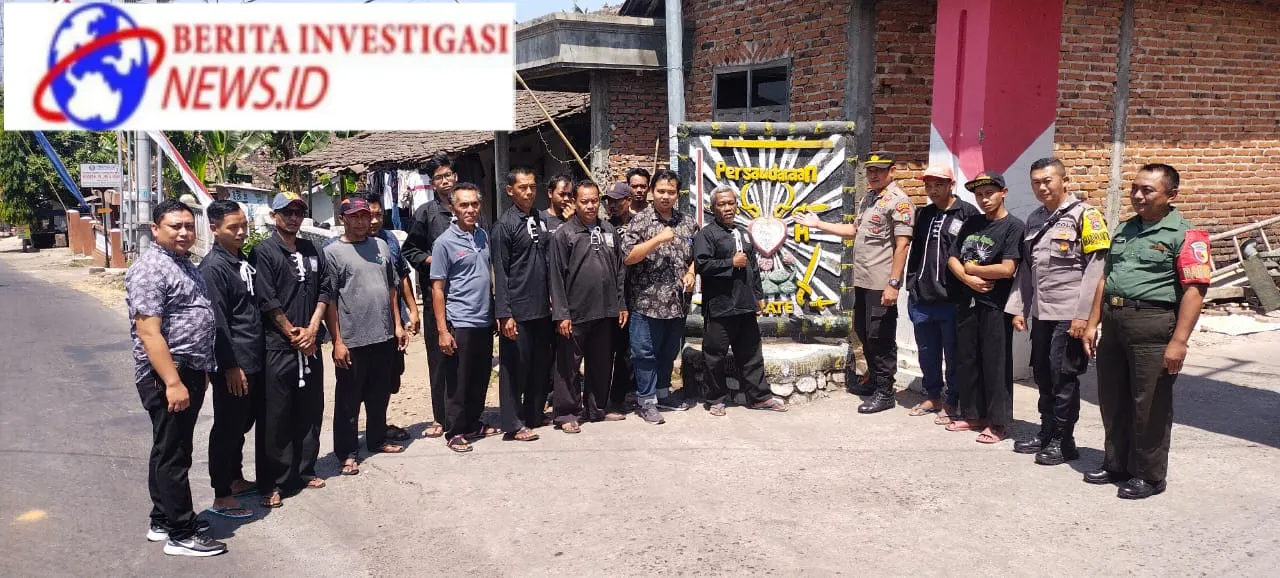 Tugu Perguruan Silat PSHT Rayon Desa Kuncir Dibongkar Secara Sukarela