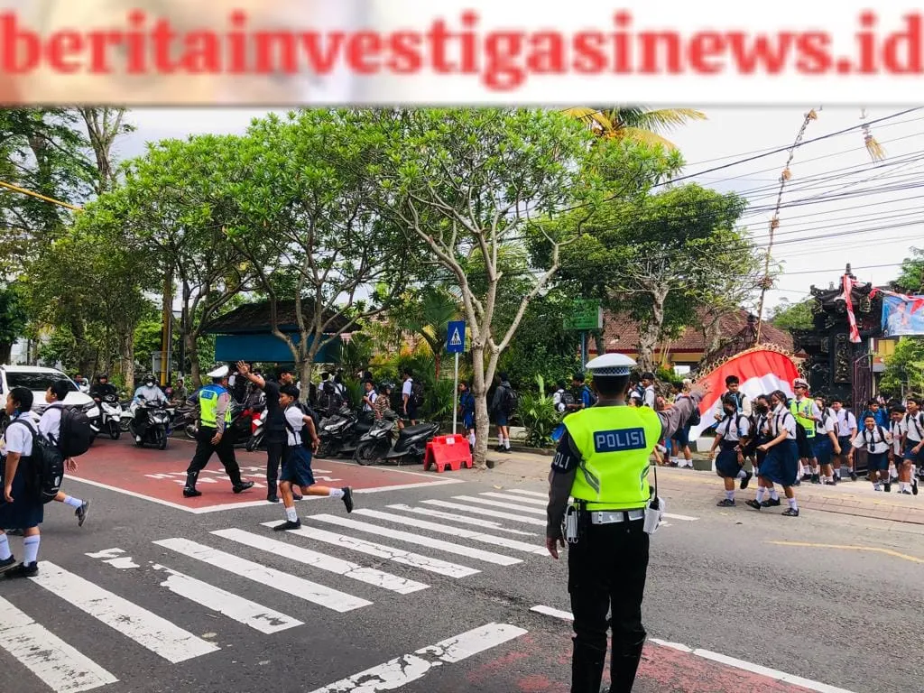 Patroli Cahaya Biru Jadi Kegiatan Rutin Sat Lantas Polres Jembrana