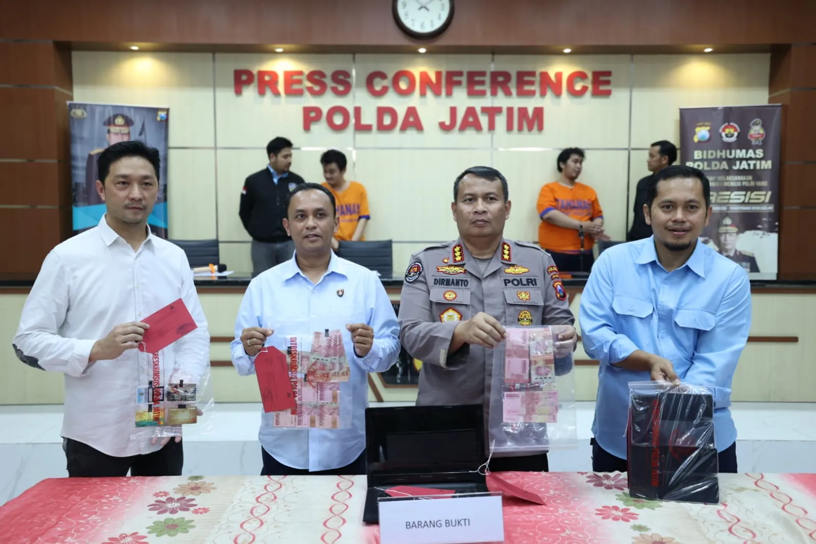 Polda Jatim Berhasil Amankan Dua Tersangka Order Makanan Fiktif Dengan Keuntungan Rp 2 Milyar