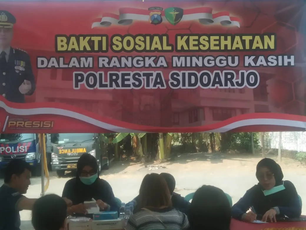Minggu Kasih Polresta Sidoarjo Mengadakan Kegiatan Bakti Sosial dan Bakti Kesehatan di GKJW Krembung Sidoarjo