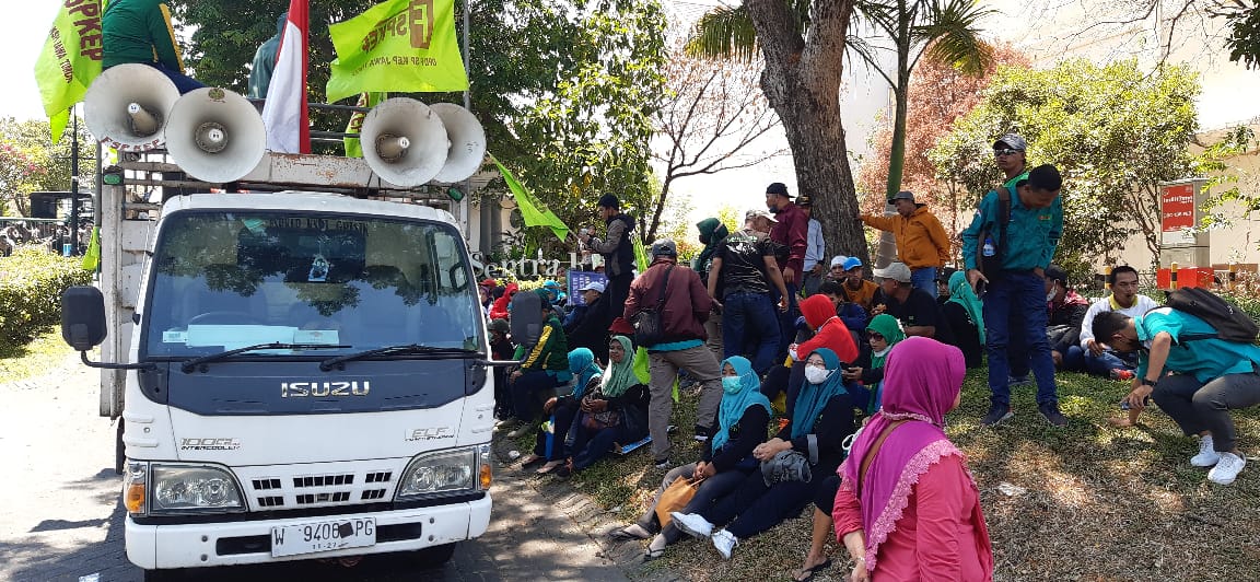 Demo PT NEW ERA RUBBERINDO, Klarifikasi Melalui Pengacara Yang Ditunjuk