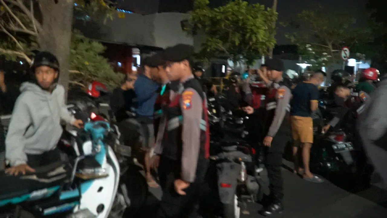 Tertibkan Balap Liar, Polrestabes Surabaya Amankan 110 Motor