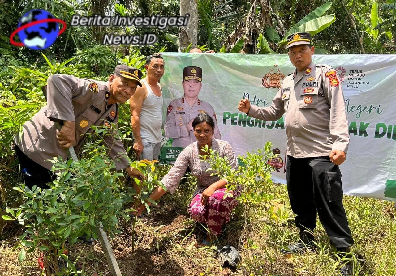 Sambut HUT ke 78 SDM Polri, Polres Badung Upayakan Pelestarian Lingkungan Melalui Penanaman Pohon