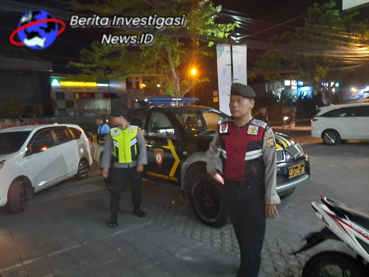 Kamtibmas Tetap Kondusif Terjaga Polsek Denbar Gelar Bluelight Patrol