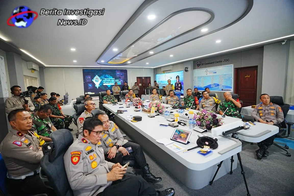 Kapolri dan Panglima TNI Tinjau 91 Command Center ITDC Nusa Dua