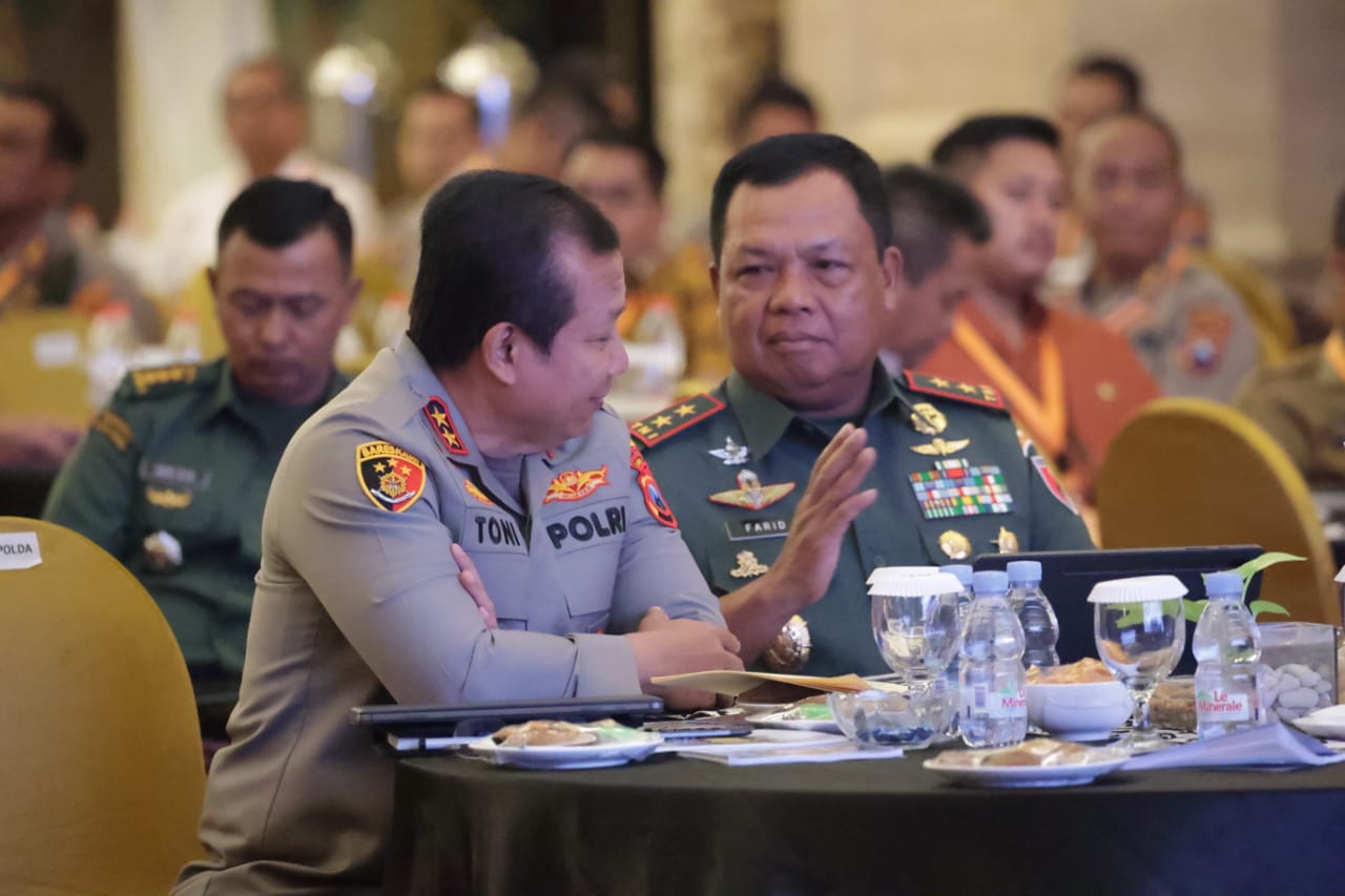 Polda Jatim Siap Sukseskan Pemilu 2024 Dengan Menggelar "Operasi Kepolisian Terpusat Mantap Brata Semeru 2023-2024"