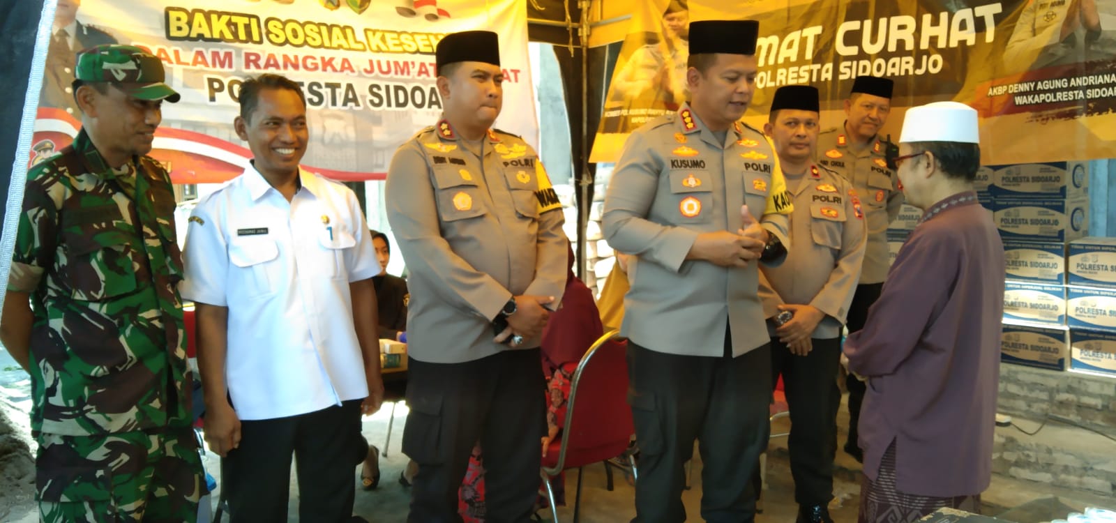 Grebeg Masjid dan Bakti Sosial Kesehatan Dalam Rangka Kegiatan Rutin Jumat Curhat