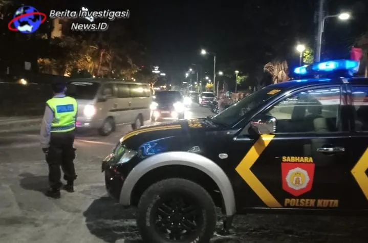 Antisipasi Gangguan Kamtibmas Malam Hari Polsek Kuta Rutinkan Blue Light Patrol