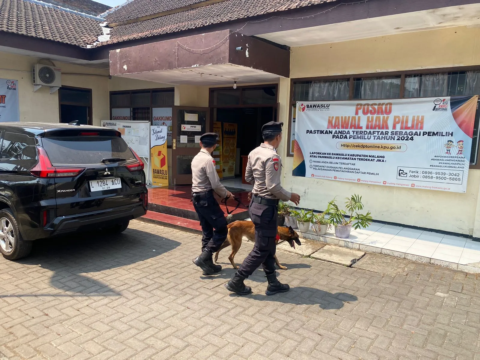 Jelang Pemilu 2024 Polres Malang Siagakan Personel di Kantor KPU