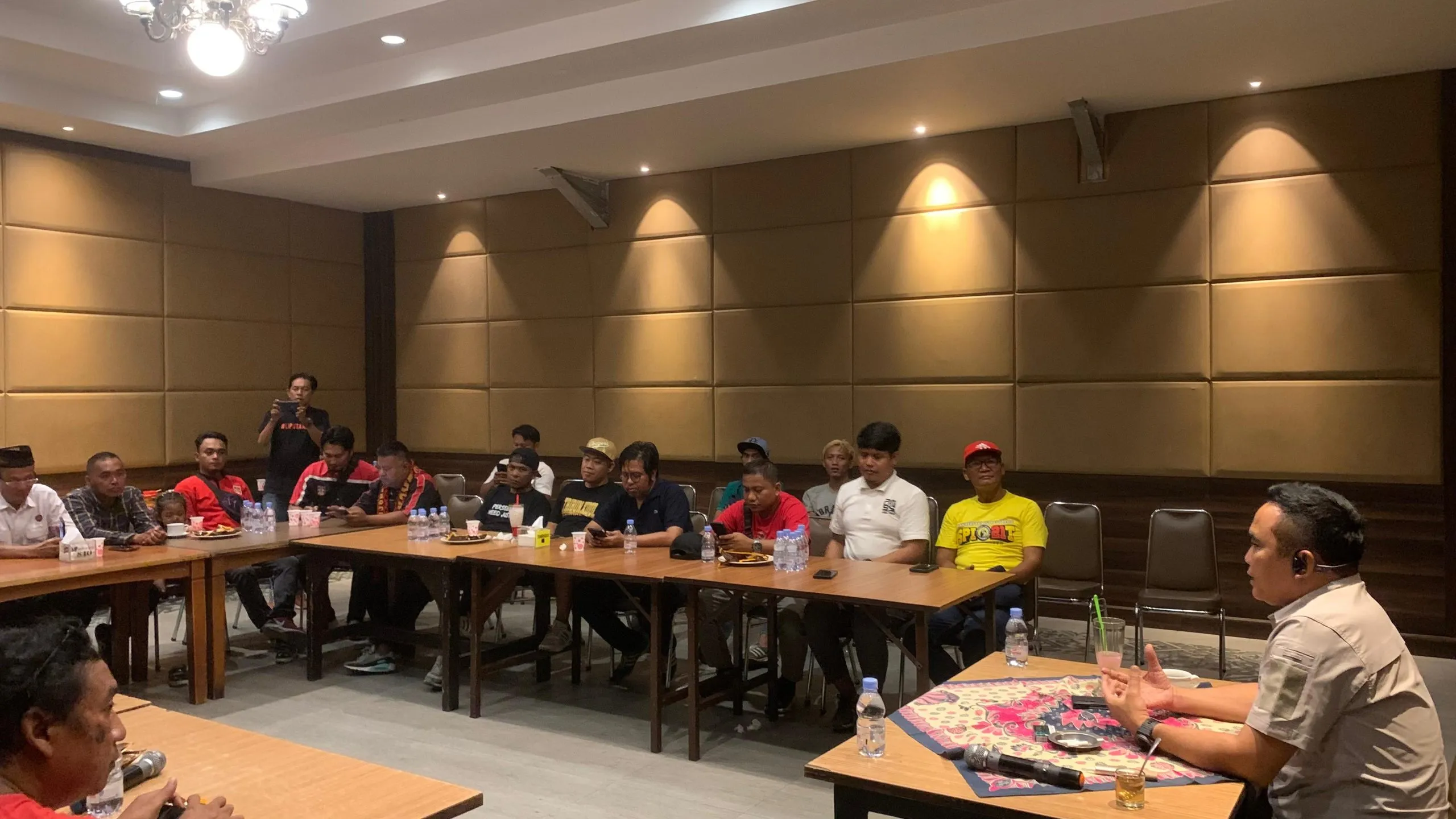 Kelompok Suporter Bola di Jawa Timur Sepakat Sukseskan Piala Dunia U-17