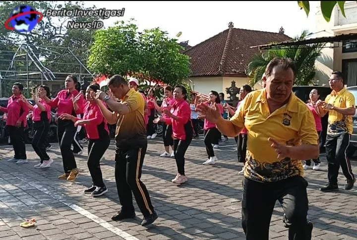 Olga Sabtu Pagi Personil Polsek Denbar dan Bhayangkari Senam Aerobik Bersama