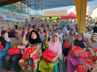 Polresta Sidoarjo Gelar Jumat Curhat di Desa Wonokalang