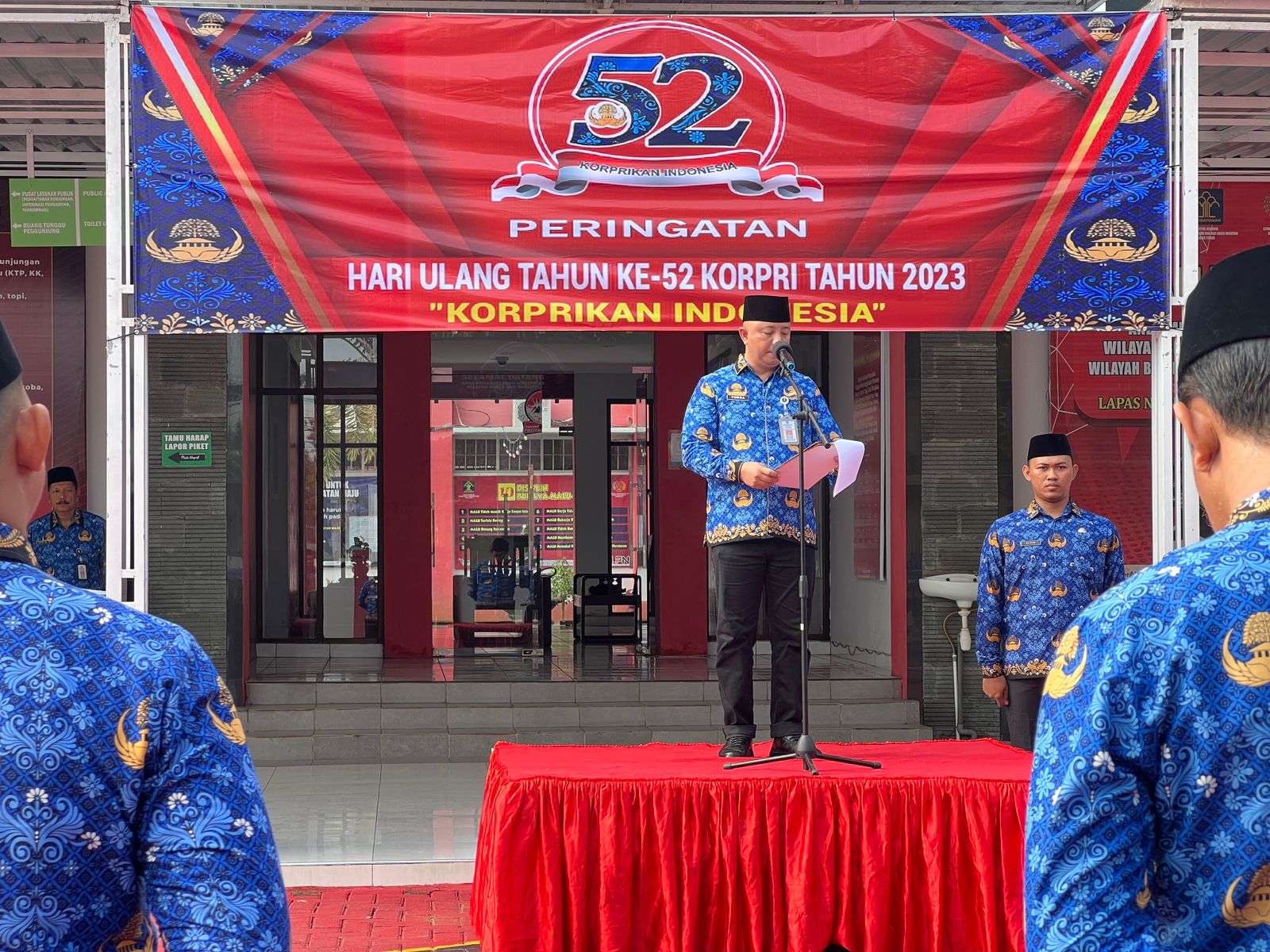 Peringati HUT KORPRI ke-52 Tahun 2023 Lapas Narkotika Kelas IIA Pamekasan Kanwil Kemenkumham Jatim Gelar Upacara