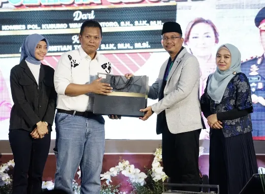 Gus Muhdlor Ucapkan Selamat Kepada AKBP Christian Tobing Sebagai Kapolresta Sidoarjo