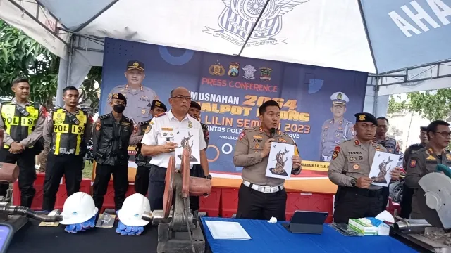 Satlantas Polrestabes Surabaya, Gelar Conference Press Pemusnahan Knalpot Brong Operasi Lilin Semeru 2023